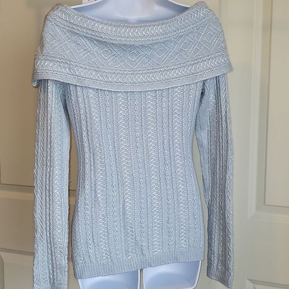 WHBM off the shoulder sweater - Picture 8 of 12